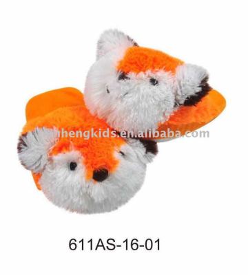 Plush animal shaped fox indoor slipper