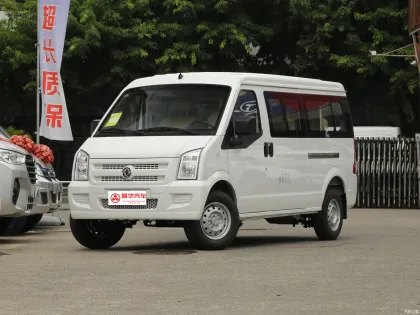 Dongfeng Xiaokang EC36 White Mini Electric Van: A New Energy Passenger Car