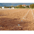 Fondazione a vite a terra elicoidale ancora