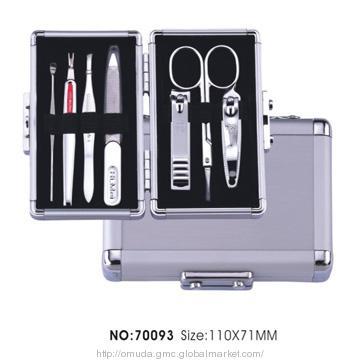 Fashion Manicure Set With Aluminum