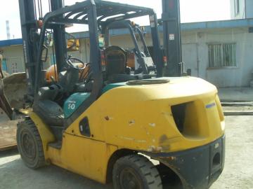 Komatsu FD50 Forklift Originated in Japan
