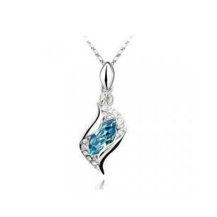 New fashion crystal necklace