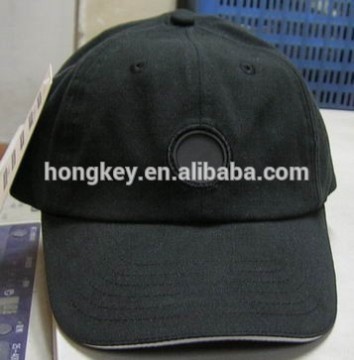 plain hat with ball marker on front