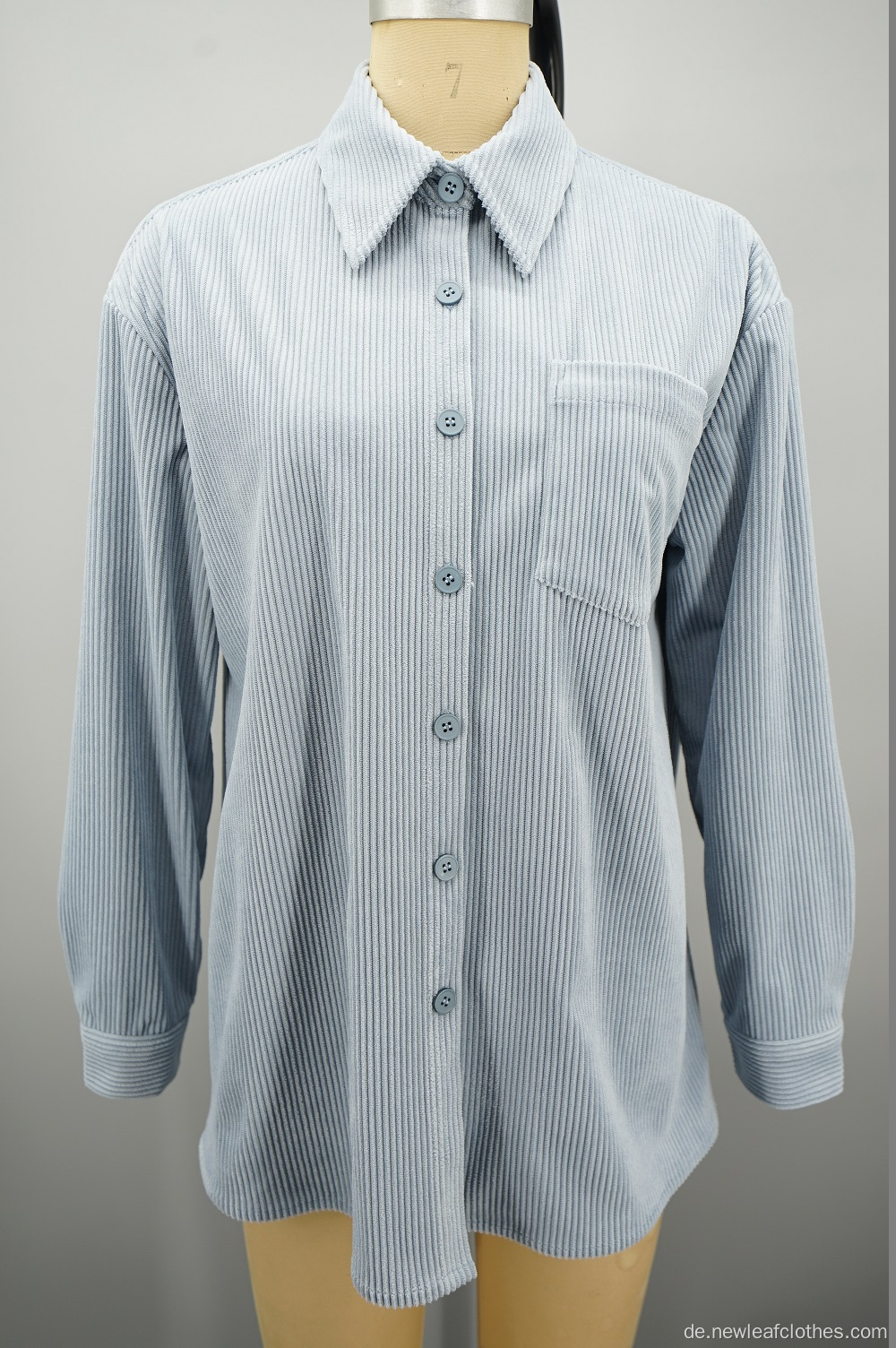 Klassische Farbserie Cord-Hemd mit einem Brauen