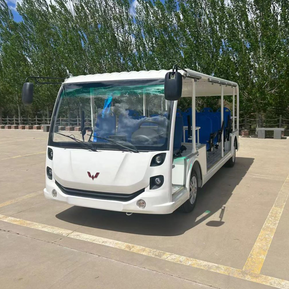 19-seat lithium-ion electric car