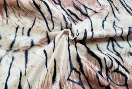 Polyester100% Animal Printed Velvet Home Textile Fabric