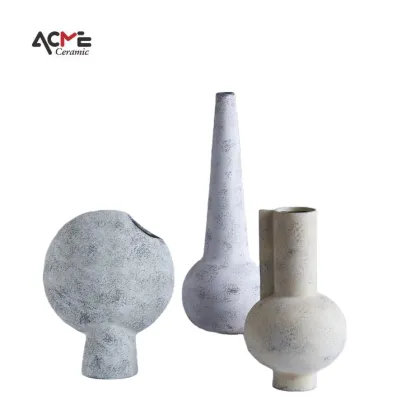 Ceramic Vase Decor: Enhancing Home Interiors with Creative Arrangements