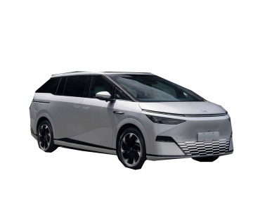 2024 XiaOpeng X9: 4WD 7 -zits elektrische MPV - Nieuwste groothandel aanbiedingen