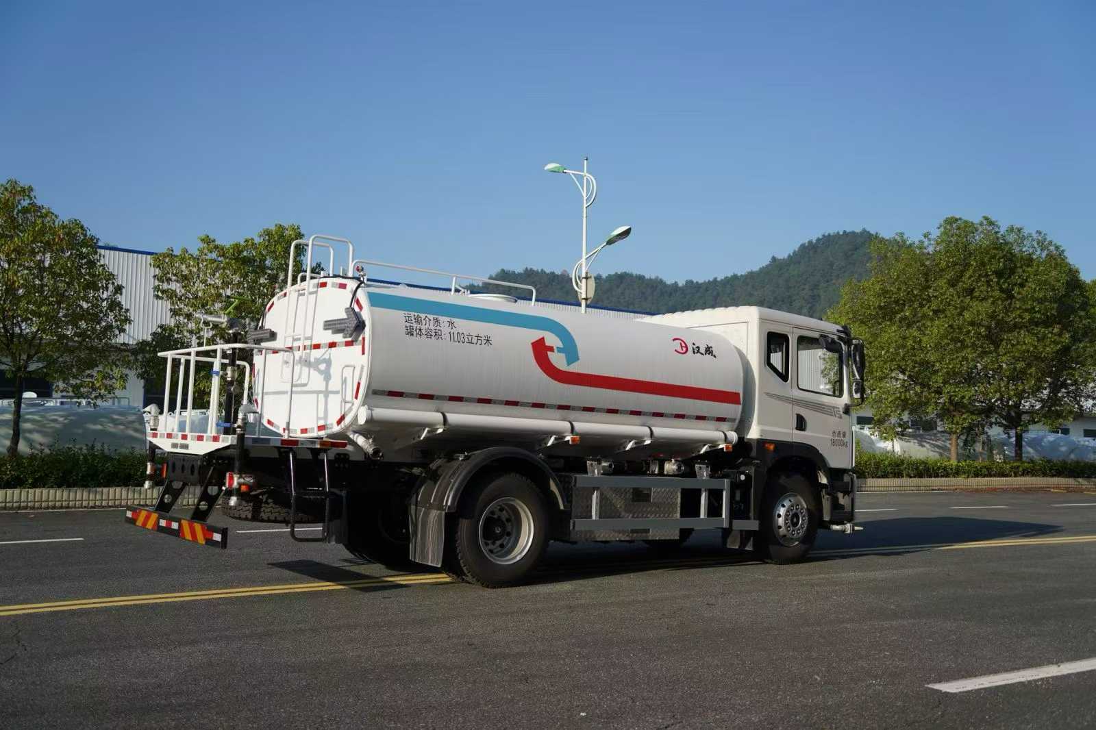 Heavy Duty Sewage Suction Equipment for Municipal Use