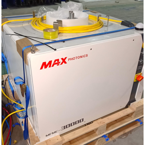 Macchina da taglio laser a fibra di grande formato serie H 6020