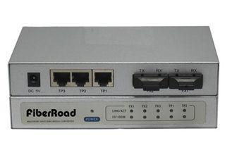 Full Duplex RJ45 2 Port Fiber Optic Switches Internet Auto