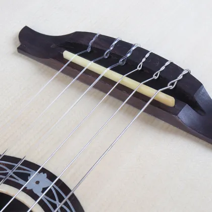 Wood Full Timbre Classic Brand Folk Acoustic Guitar