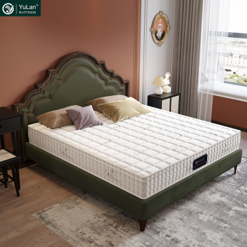 Roll-up Hotel Bed Mattress: Medium-Soft Memory Foam with High Density Inner Springs