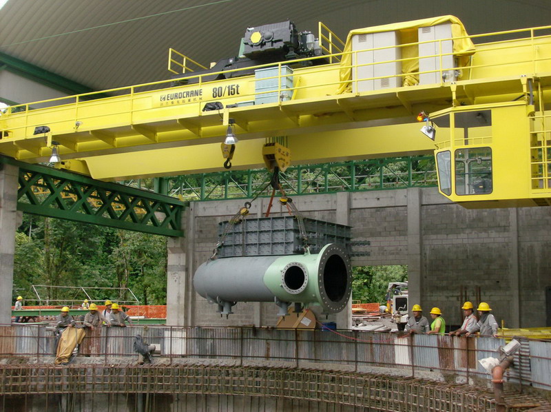 Puente grúa de doble viga