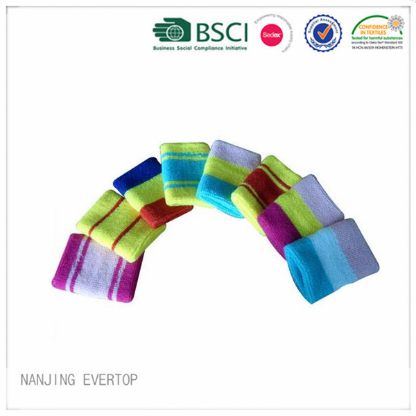 New Coming Men Cool Sports Wristband