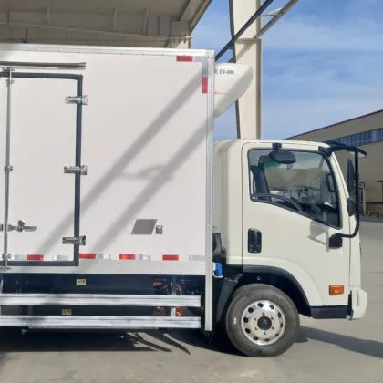 Dayun Aopuli 4.5T Pure Electric Refrigerated Truck