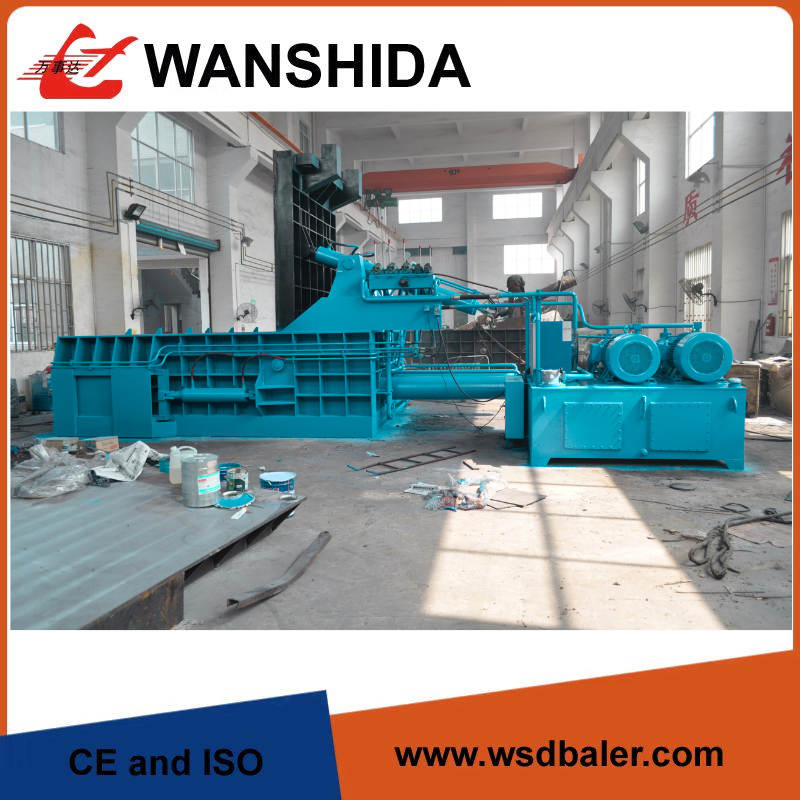 Side push out Baler (8)