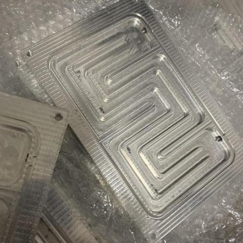 Benutzerdefinierte Aluminiumlegierung Kühlkörper Wasserkühlplatte