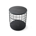 黒い丸いユニークなサイドテーブル