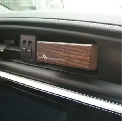 Natural Pine Auto Vent Air Freshener