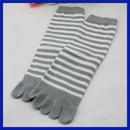 Yhao branded socks wholesale five finger seperate socks cotton high tube socks
