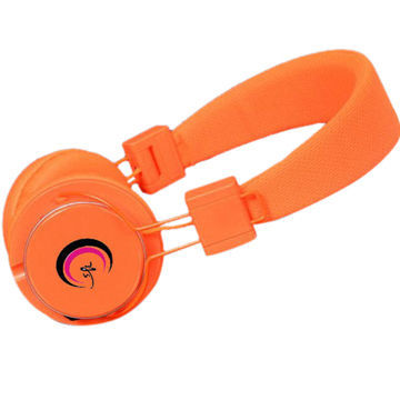 Card reader headphones support MP3, TF,FM function