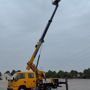 17.5meter aerial work truck rotated 360 degrees
