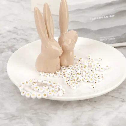 700pcs White Acrylic Gold Star Shape Star Beads