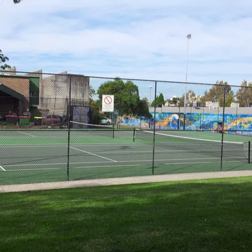 2020 Cyclone Chain Link Wire Mesh Fence for Tennis Courts