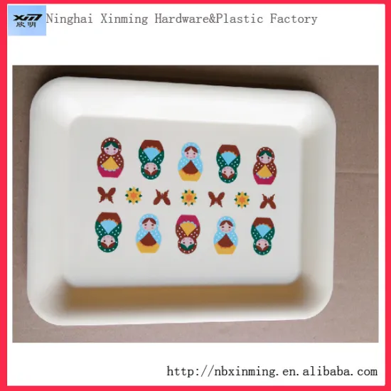 Plastic fast food serving dish