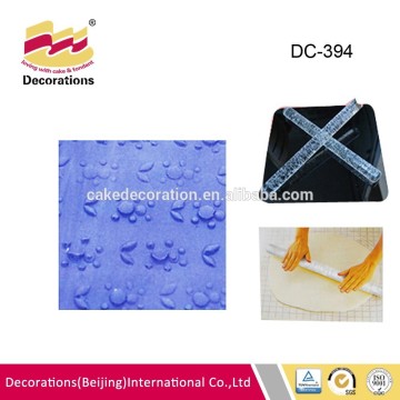 Fondant decorating rolling pin