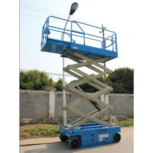 Self-propelled Scissor Lift 2-20m