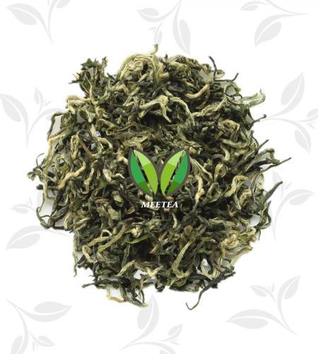Färsk vårgrön te Bi Luo Chun