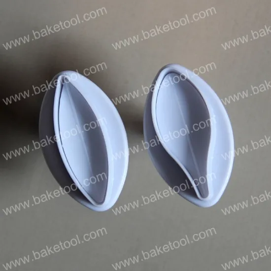 Plastic Lily Flower Shape Cookie Pastry Cake Plunger Cutter Cake Decorating Tools Set