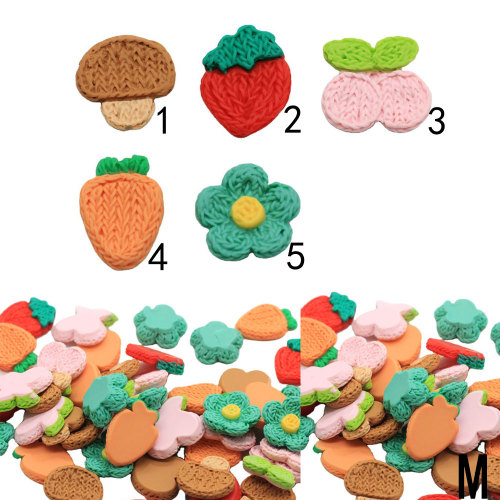 100 Pz / lotto Carino Simulazione Fiore Lavorato A Maglia Ciliegia Strawebrry Fungo Carota Resina Flatback Cabochons Copricapi Accessori FAI DA TE