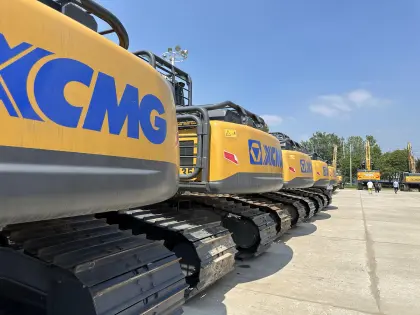 New 6-ton crawler excavator Xe60 small excavator