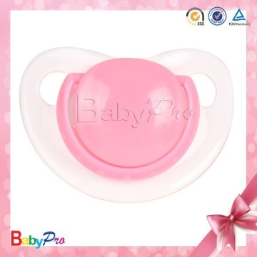 2015 New Design Custom Silicone Good quality Baby pacifiers BPA free