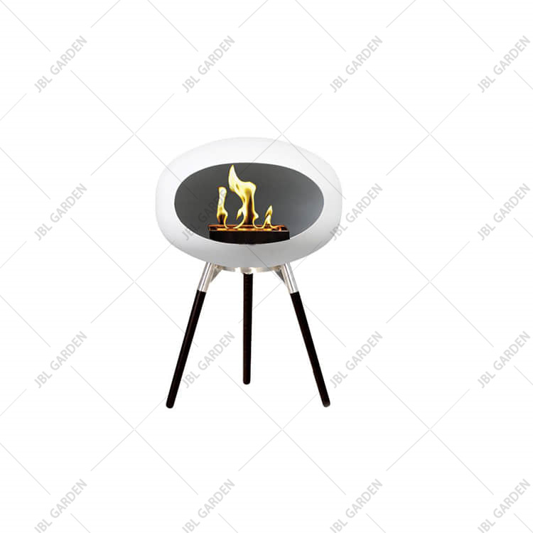 Freestanding bio ethanol fire pit