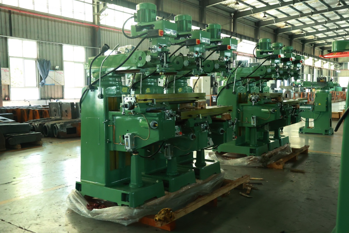 vertical turret milling machine