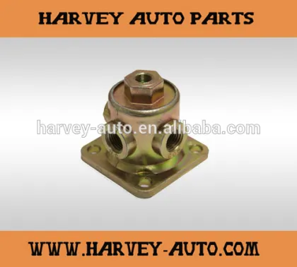 One Neway Style Pilot Valve # 900554615 w/ 3 Outlets Tractor Trailers