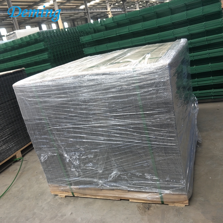 Factory Welded Iron Wire Mesh Panel