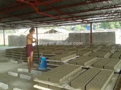 QT10-25/QT10-15 concrete block making machine in Thailand/Burman/Vietnam