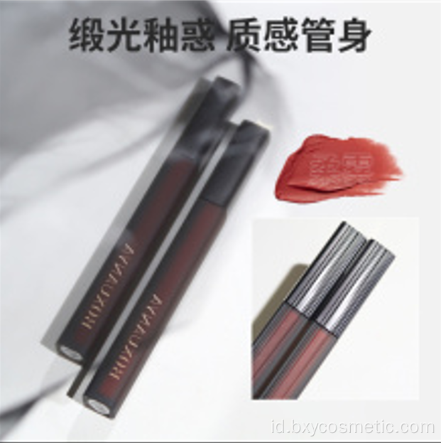 Glasir bibir satin hitam dengan pengiriman cepat