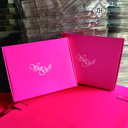 Rose red apparel mailer box