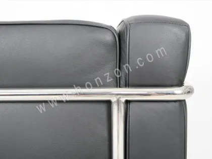 Le Corbusier Sofa LC2