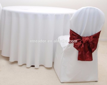 Polyester Table Cloth Drapes Over 6' Circular Tables
