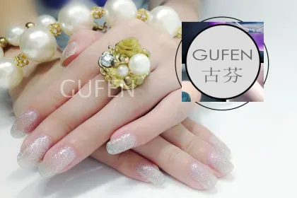 Long lasting nail polish glittering nail polish