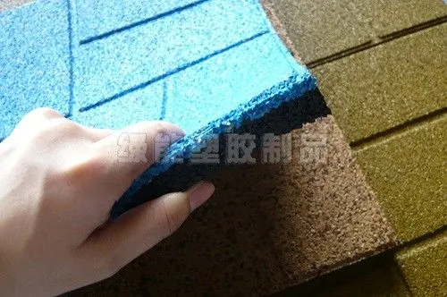 Running Track Rubber Granules Flooring With Custom Size And Color