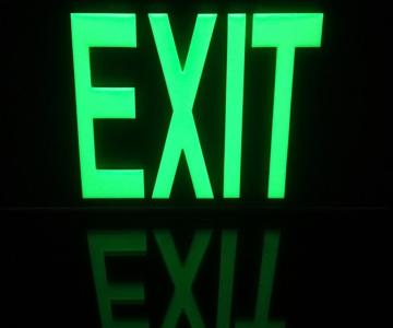REALGLOW EXIT SIGN 100FT