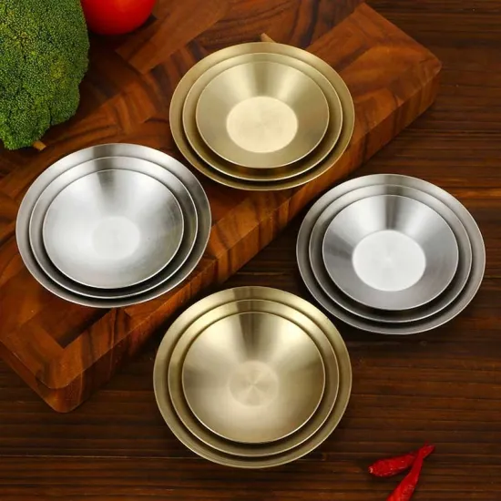 Stainless Steel Round Plate for Japanese Sushi and Soy Sauce Dishes in Restaurants